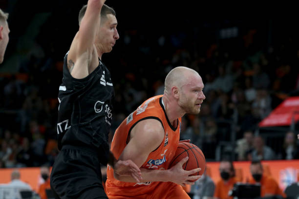 顿的比赛中 顿的比赛中